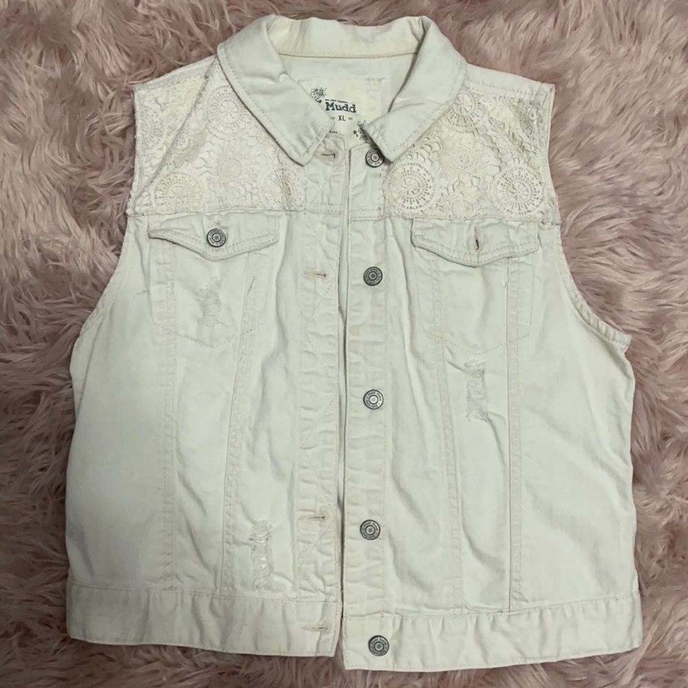 🔆4/$15🔆 Mudd women’s denim vest